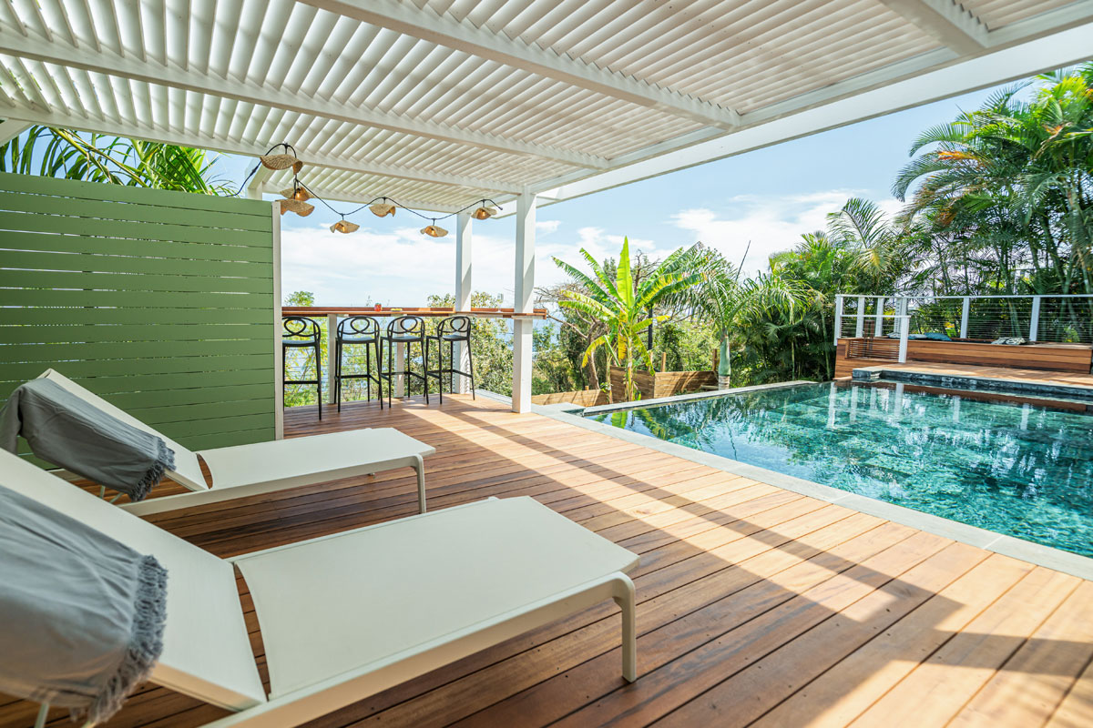 Piscine RéOcéan dans le jardin tropical